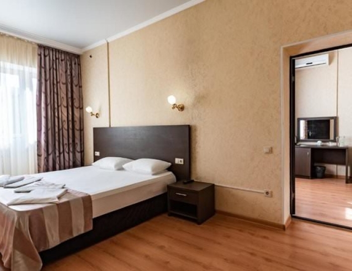 КОМФОРТ 2-МЕСТНЫЙ 2-КОМНАТНЫЙ (КОРПУС № 2, 3) - Санаторий «Русь» Геленджик